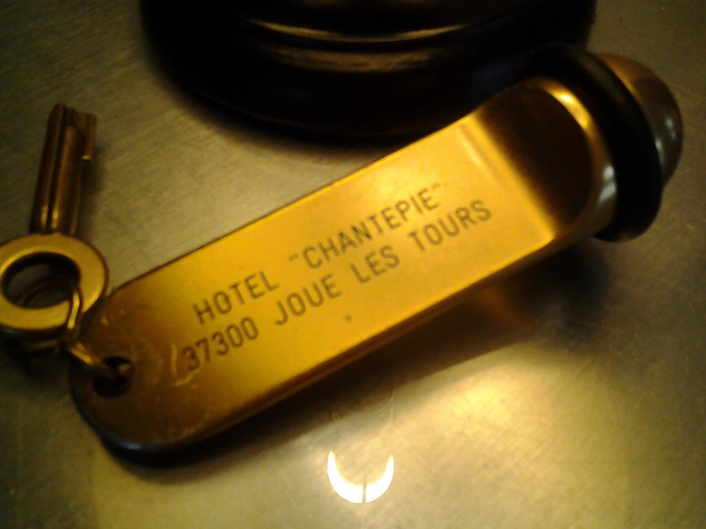 Hotel Chantepie จู เลส์ ทัวส์ ภายนอก รูปภาพ